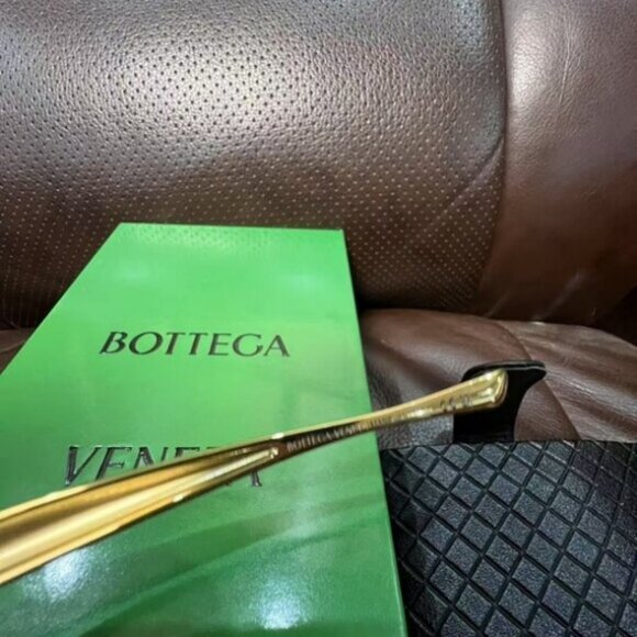 BV1305S Gold Tea Lens Aviator Eyewear - Picture 6 of 6